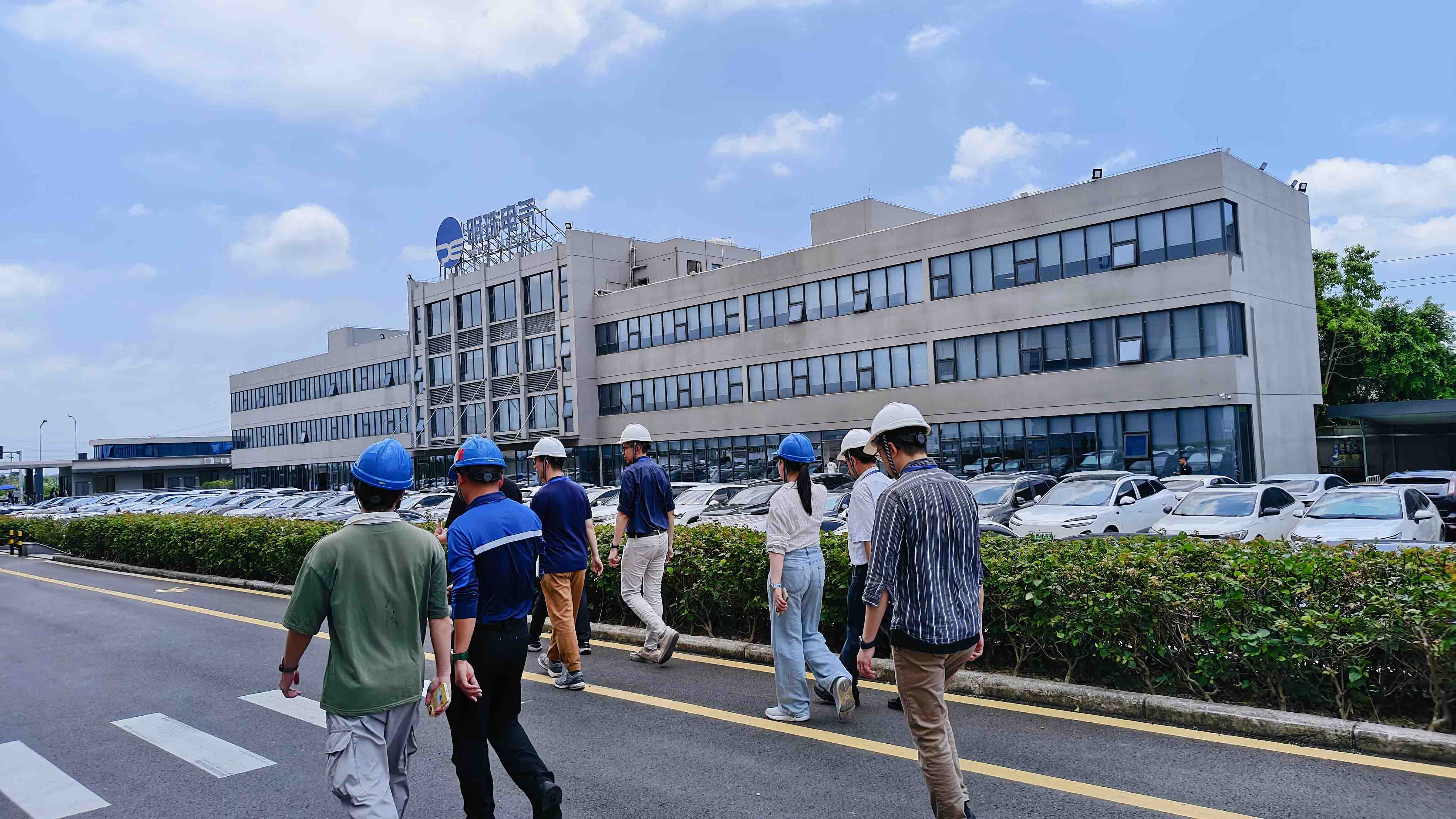 Visite de la soci&eacute;t&eacute; MTR HK-2.jpg